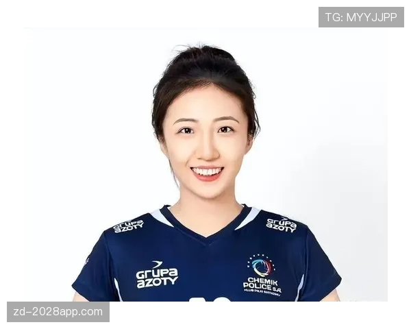 丁霞训练完直接拎包去夜店？这姐的体力是真实存在的